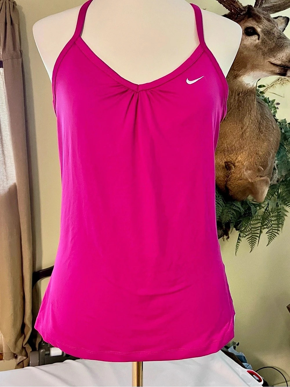 Nike Dri-FIT Athletic Tank Top in Pink large Like New